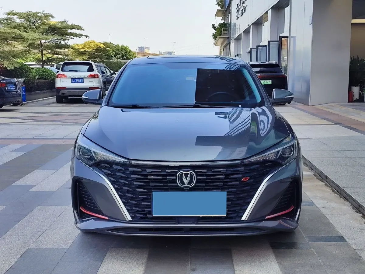 2022 ChangAn Eado 1.4T 160HP L4 7DCT,autocango,china used car exporter,china ev exporter,chinese used car exporter,chinese used ev exporter