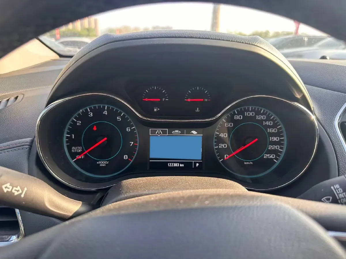 2018 Chevrolet Cruze 1.5L 114HP L4 6AT,autocango,china used car exporter,china ev exporter,chinese used car exporter,chinese used ev exporter