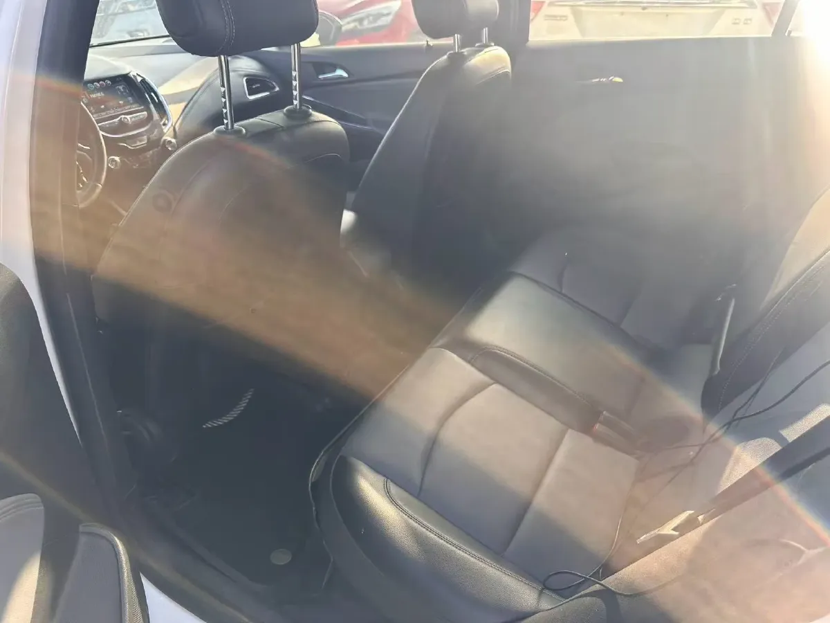 2018 Chevrolet Cruze 1.5L 114HP L4 6AT,autocango,china used car exporter,china ev exporter,chinese used car exporter,chinese used ev exporter