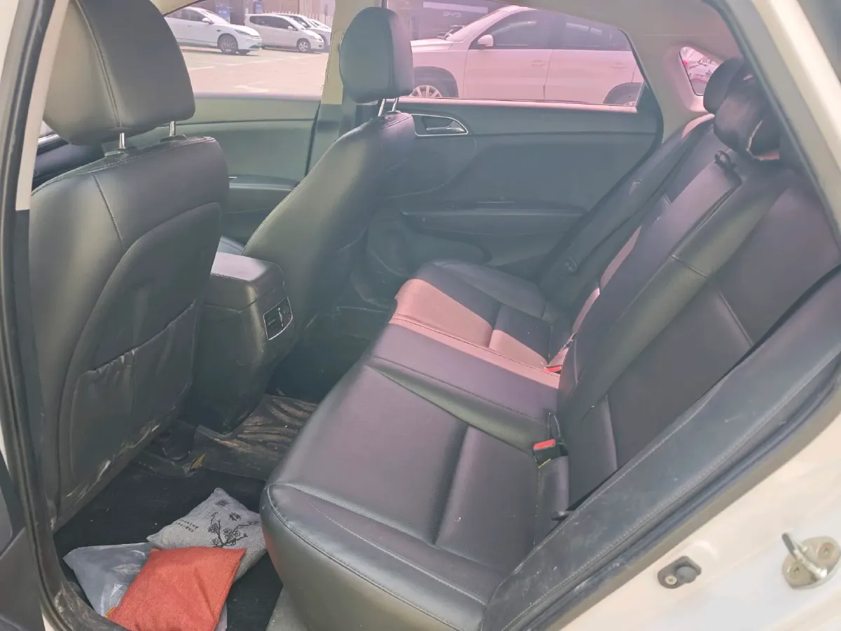 2017 Hyundai Mistra 1.8L 143HP L4 6AT,autocango,china used car exporter,china ev exporter,chinese used car exporter,chinese used ev exporter