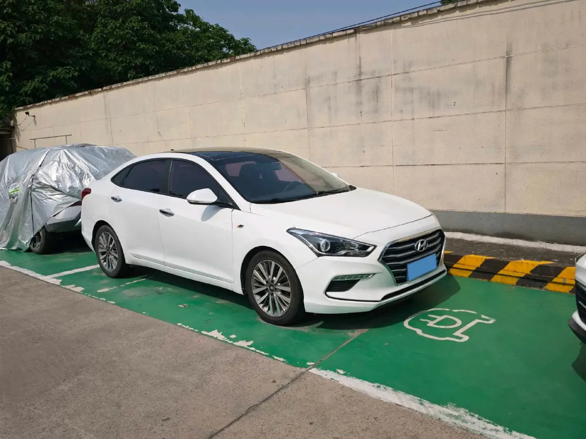 2017 Hyundai Mistra 1.8L 143HP L4 6AT,autocango,china used car exporter,china ev exporter,chinese used car exporter,chinese used ev exporter