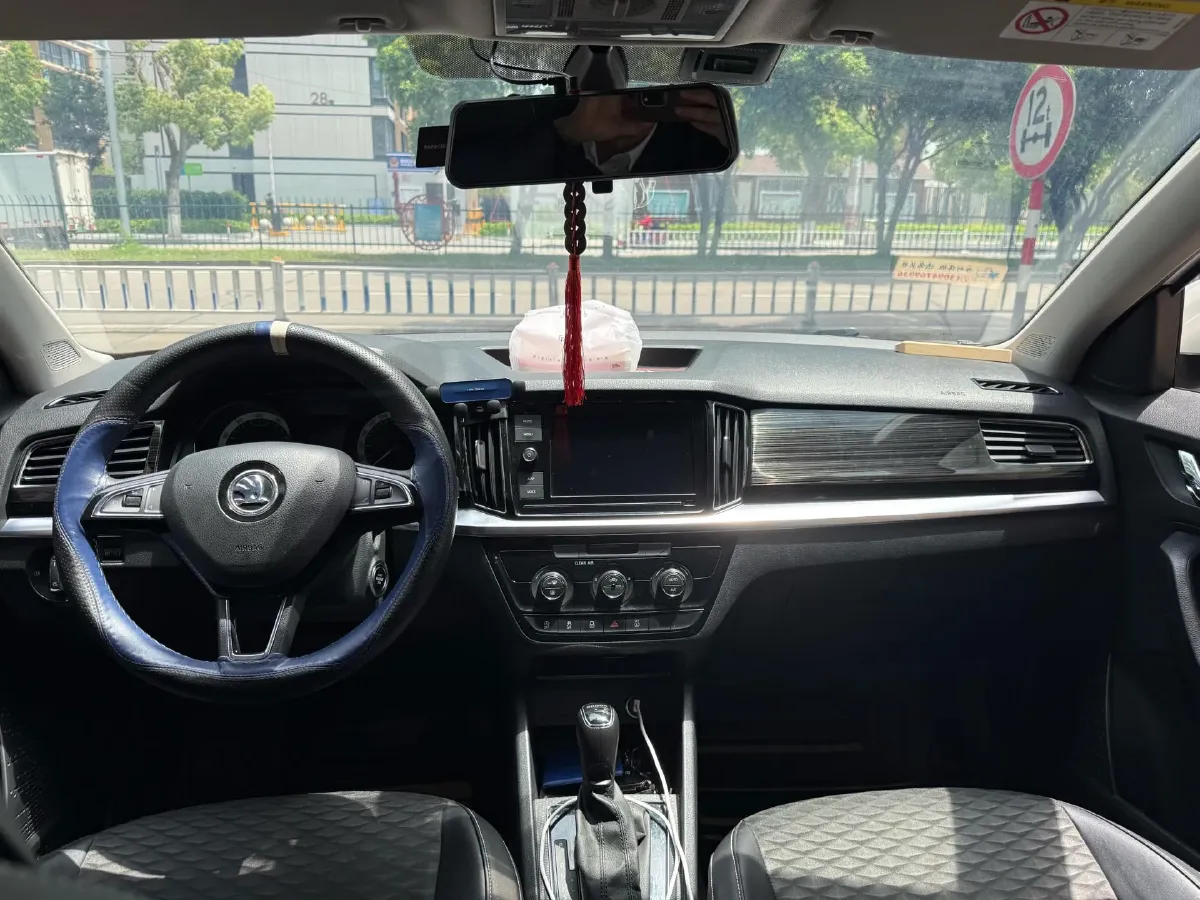 2018 Volkswagen Lavida 1.2T 116HP L4 7DCT,autocango,china used car exporter,china ev exporter,chinese used car exporter,chinese used ev exporter