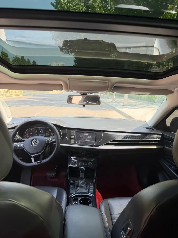 2019 Skoda Kodiak 2.0T 186HP L4 7DCT,autocango,china used car exporter,china ev exporter,chinese used car exporter,chinese used ev exporter