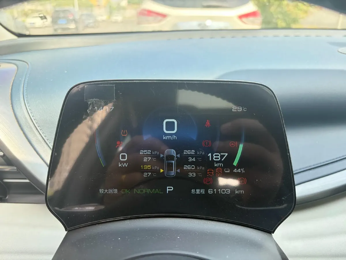 2022 Roewe RX5 MAX 1.5T 181HP L4 6AT,autocango,china used car exporter,china ev exporter,chinese used car exporter,chinese used ev exporter