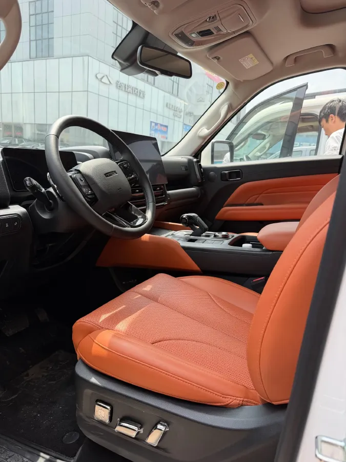 2024 Haval H9 2.0T 224HP L4 8AT,autocango,china used car exporter,china ev exporter,chinese used car exporter,chinese used ev exporter