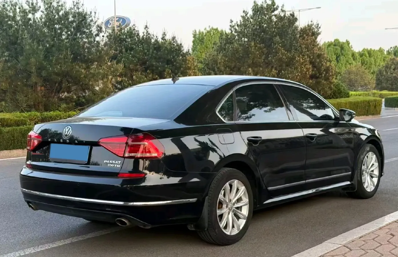 2017 Volkswagen Passat 1.8T 180HP L4 7DCT,autocango,china used car exporter,china ev exporter,chinese used car exporter,chinese used ev exporter