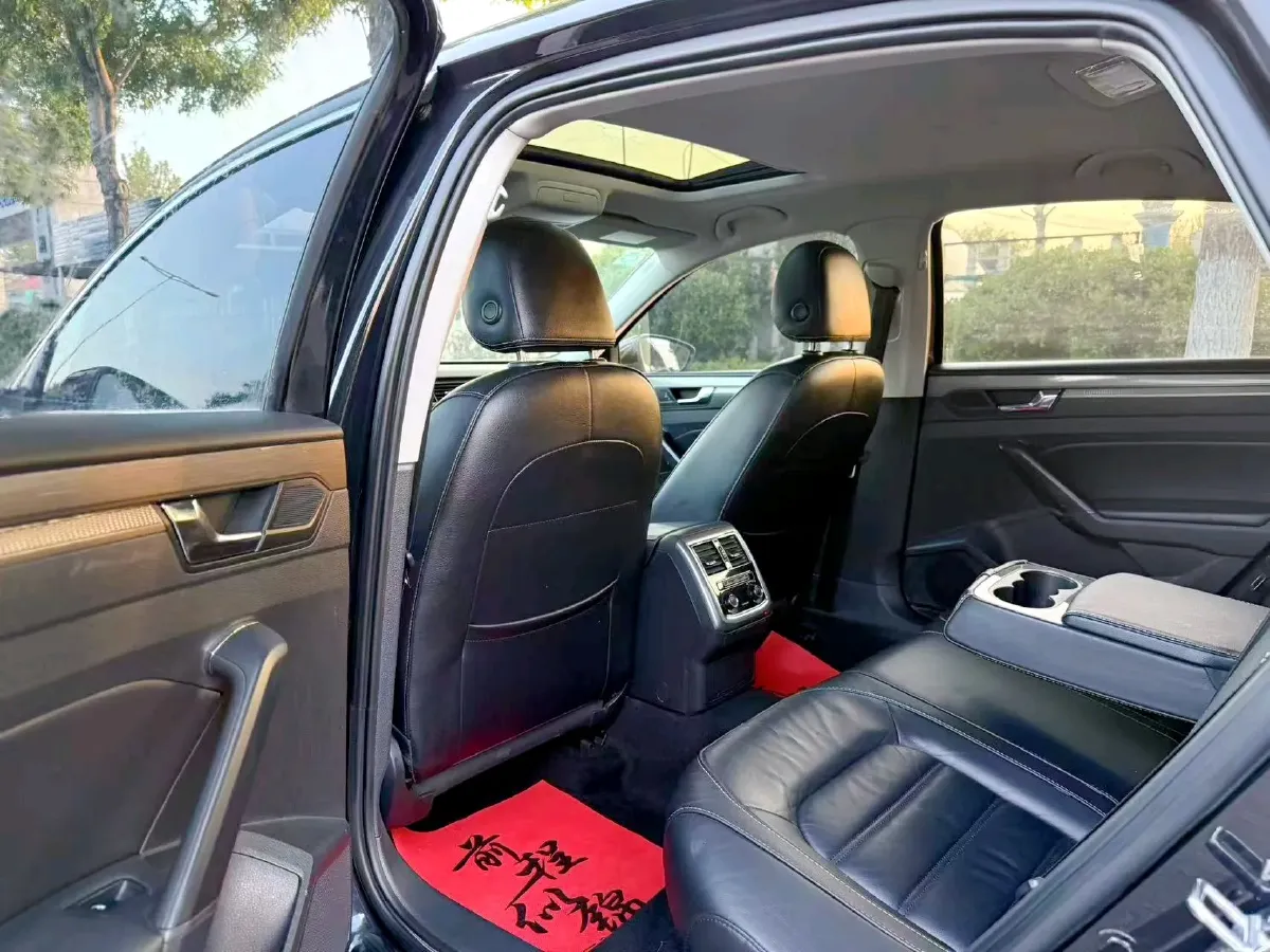 2017 Volkswagen Passat 1.8T 180HP L4 7DCT,autocango,china used car exporter,china ev exporter,chinese used car exporter,chinese used ev exporter