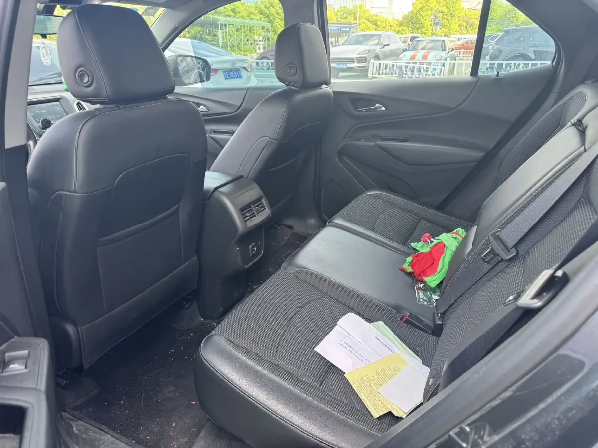 2018 Chevrolet Equinox 1.5T 180HP L4 6AT,autocango,china used car exporter,china ev exporter,chinese used car exporter,chinese used ev exporter