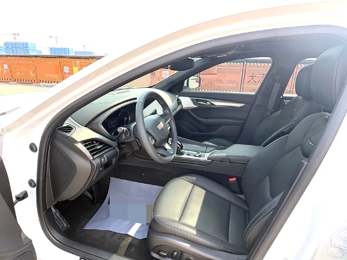 2022 Cadillac CT5 2.0T 237HP L4 10AT,autocango,china used car exporter,china ev exporter,chinese used car exporter,chinese used ev exporter