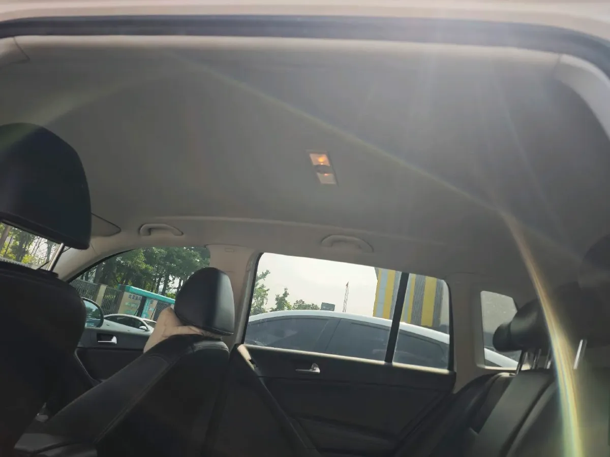 2016 Volkswagen Touran 1.4T 150HP L4 7DCT,autocango,china used car exporter,china ev exporter,chinese used car exporter,chinese used ev exporter