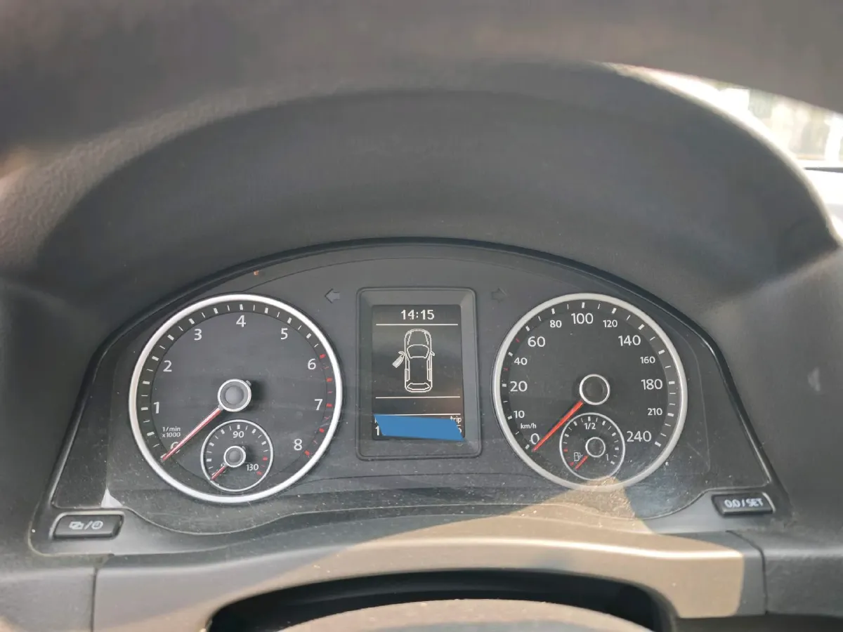 2016 Volkswagen Touran 1.4T 150HP L4 7DCT,autocango,china used car exporter,china ev exporter,chinese used car exporter,chinese used ev exporter