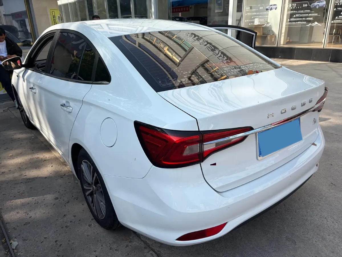2019 Roewe i5 1.5L 120HP L4 CVT,autocango,china used car exporter,china ev exporter,chinese used car exporter,chinese used ev exporter