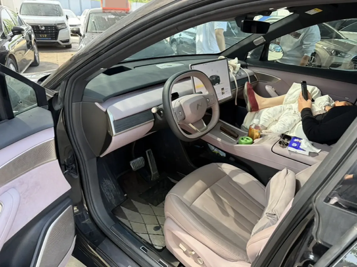 2024 ONVO L60 BEV 60KWH,autocango,china used car exporter,china ev exporter,chinese used car exporter,chinese used ev exporter