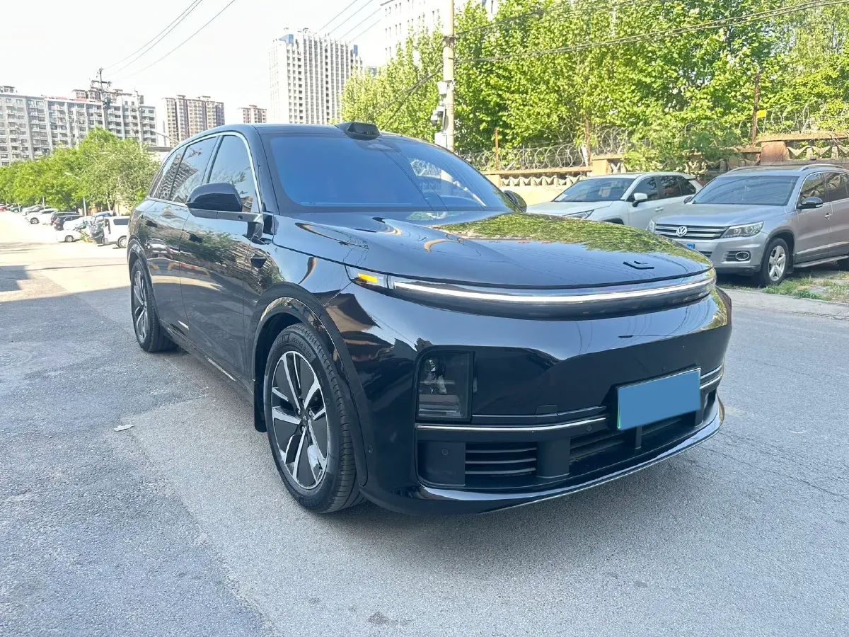 2024 Li L8 Range Extended 154HP REEV 42.8KWH,autocango,china used car exporter,china ev exporter,chinese used car exporter,chinese used ev exporter