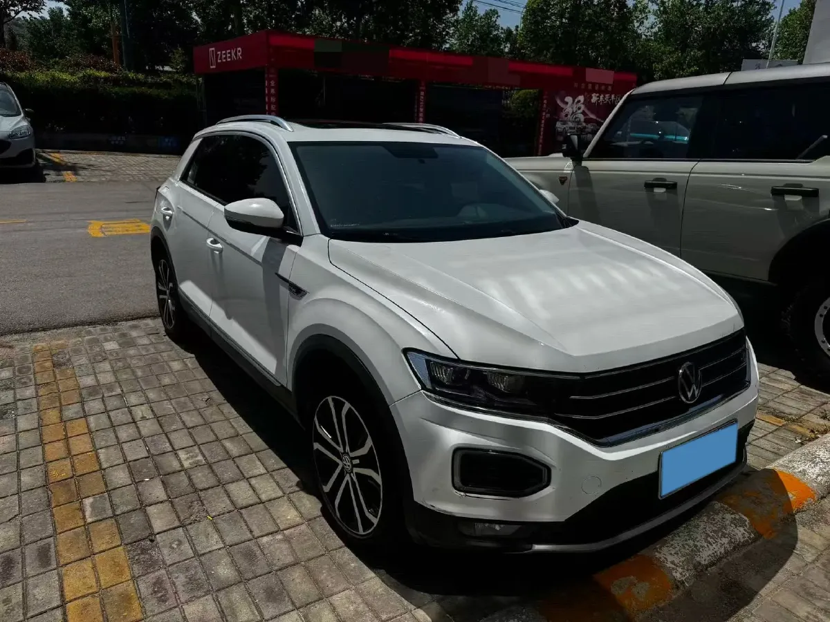 2019 Volkswagen T-Roc 1.4T 150HP L4 7DCT,autocango,china used car exporter,china ev exporter,chinese used car exporter,chinese used ev exporter