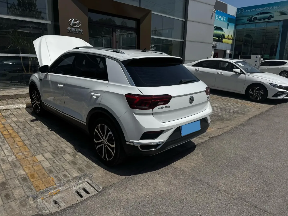 2019 Volkswagen T-Roc 1.4T 150HP L4 7DCT,autocango,china used car exporter,china ev exporter,chinese used car exporter,chinese used ev exporter