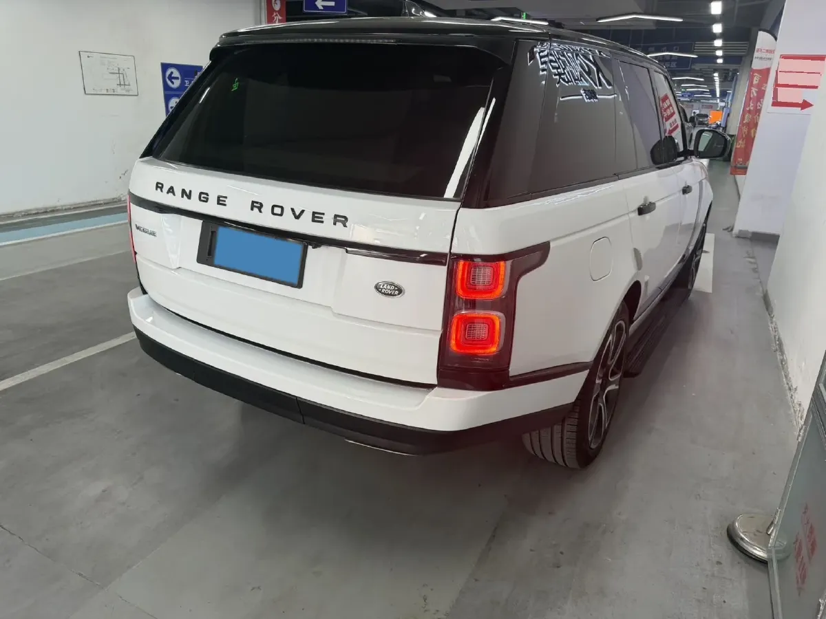 2018 Land Rover Range Rover Evoque 2.0T 241HP L4 9AT,autocango,china used car exporter,china ev exporter,chinese used car exporter,chinese used ev exporter