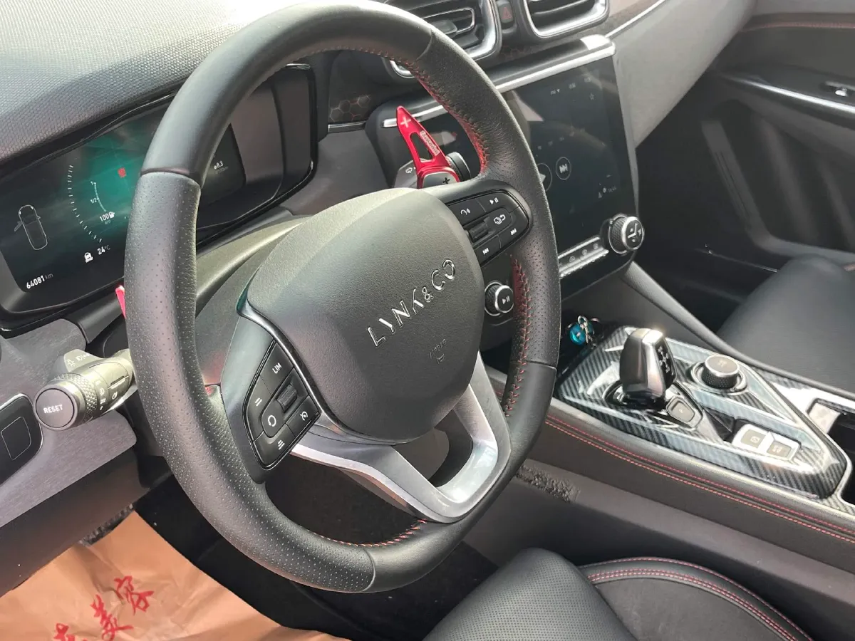 2019 Qoros 5 1.6T 197HP L4 7DCT,autocango,china used car exporter,china ev exporter,chinese used car exporter,chinese used ev exporter