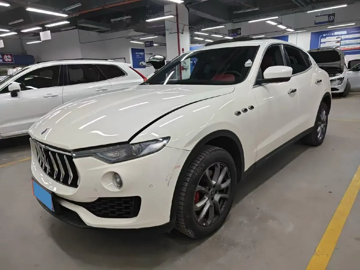 2019 Maserati Levante 3.0T 350HP V6 8AT,autocango,china used car exporter,china ev exporter,chinese used car exporter,chinese used ev exporter