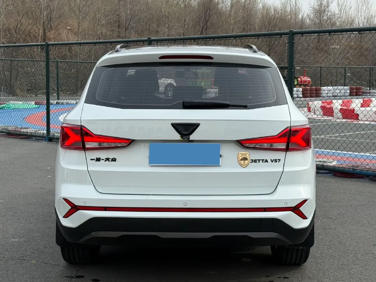 2023 Jetta VS7 1.4T 150HP L4 6AT,autocango,china used car exporter,china ev exporter,chinese used car exporter,chinese used ev exporter
