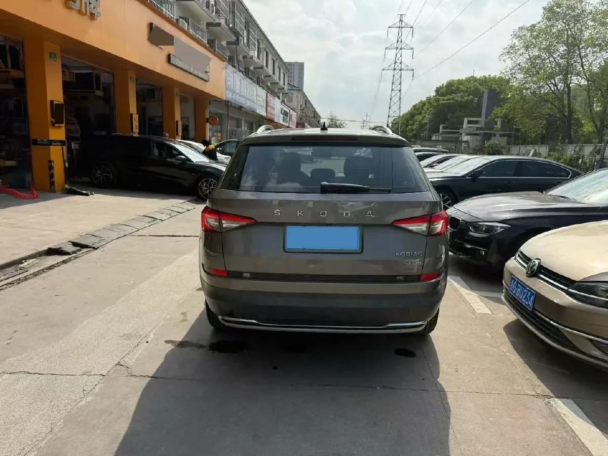 2019 Chevrolet Equinox 2.0T 260HP L4 9AT,autocango,china used car exporter,china ev exporter,chinese used car exporter,chinese used ev exporter