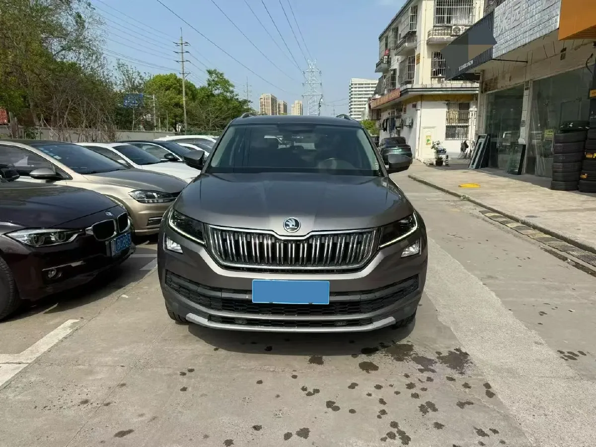 2019 Chevrolet Equinox 2.0T 260HP L4 9AT,autocango,china used car exporter,china ev exporter,chinese used car exporter,chinese used ev exporter