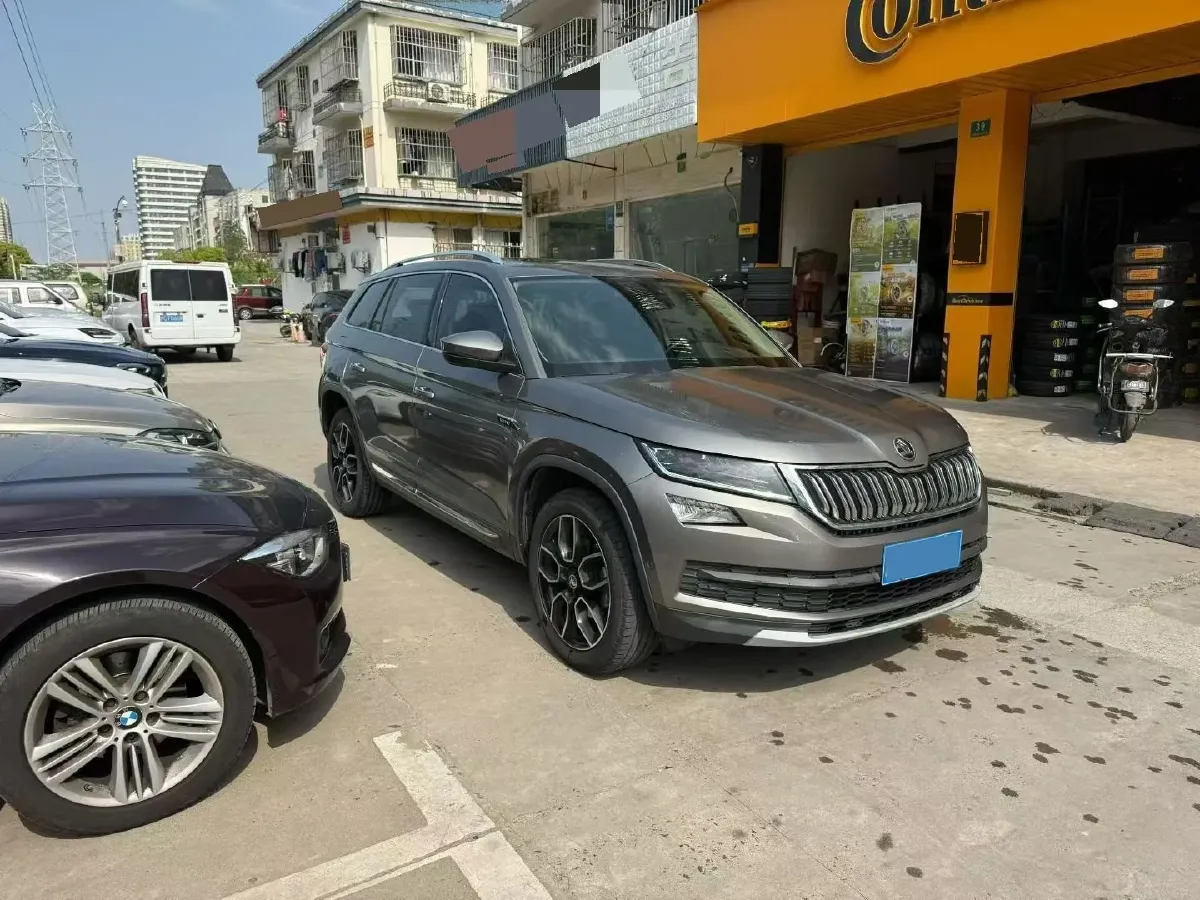 2019 Chevrolet Equinox 2.0T 260HP L4 9AT,autocango,china used car exporter,china ev exporter,chinese used car exporter,chinese used ev exporter