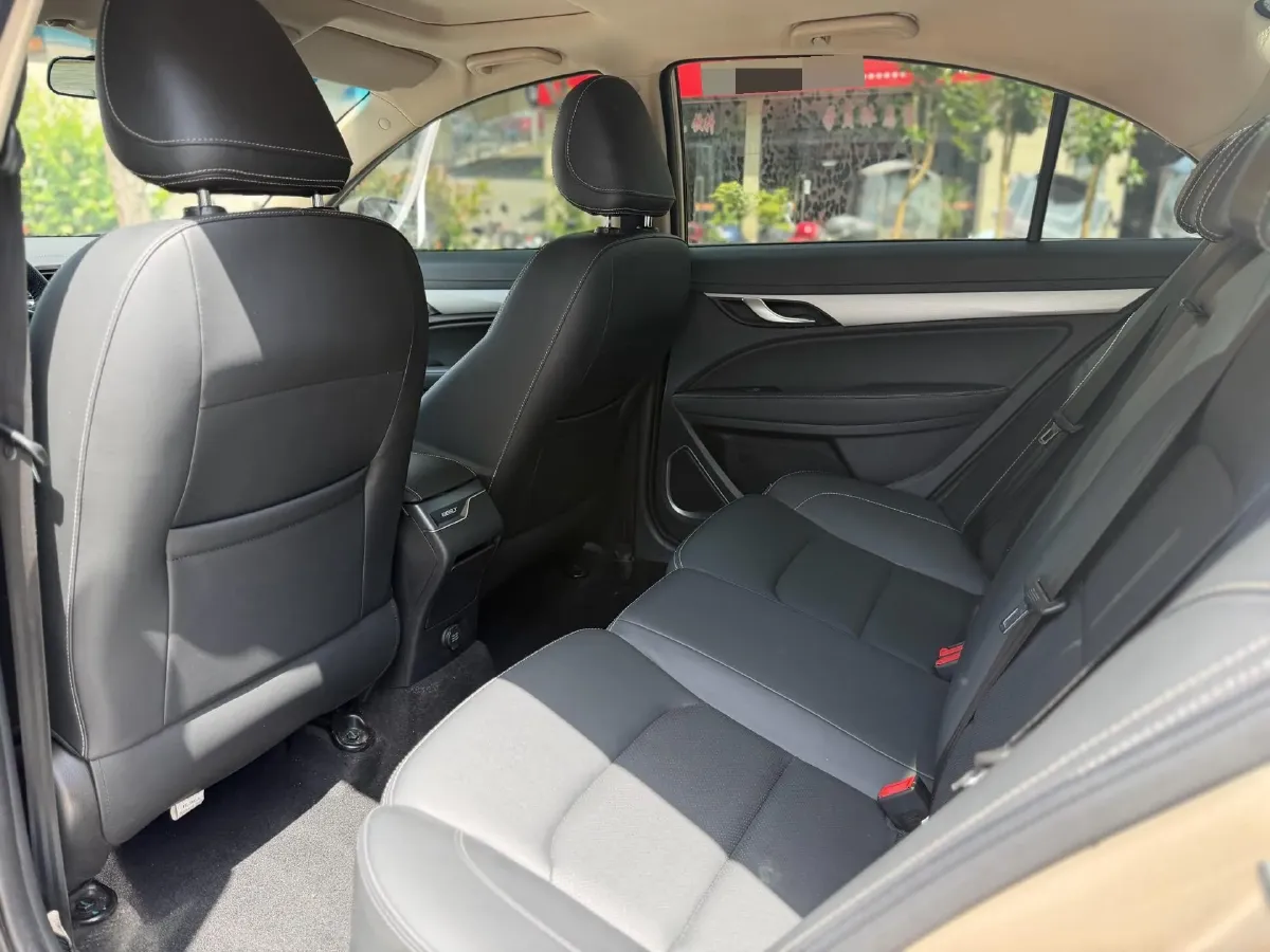 2018 Geely Emgrand 1.5L 109HP L4 CVT,autocango,china used car exporter,china ev exporter,chinese used car exporter,chinese used ev exporter