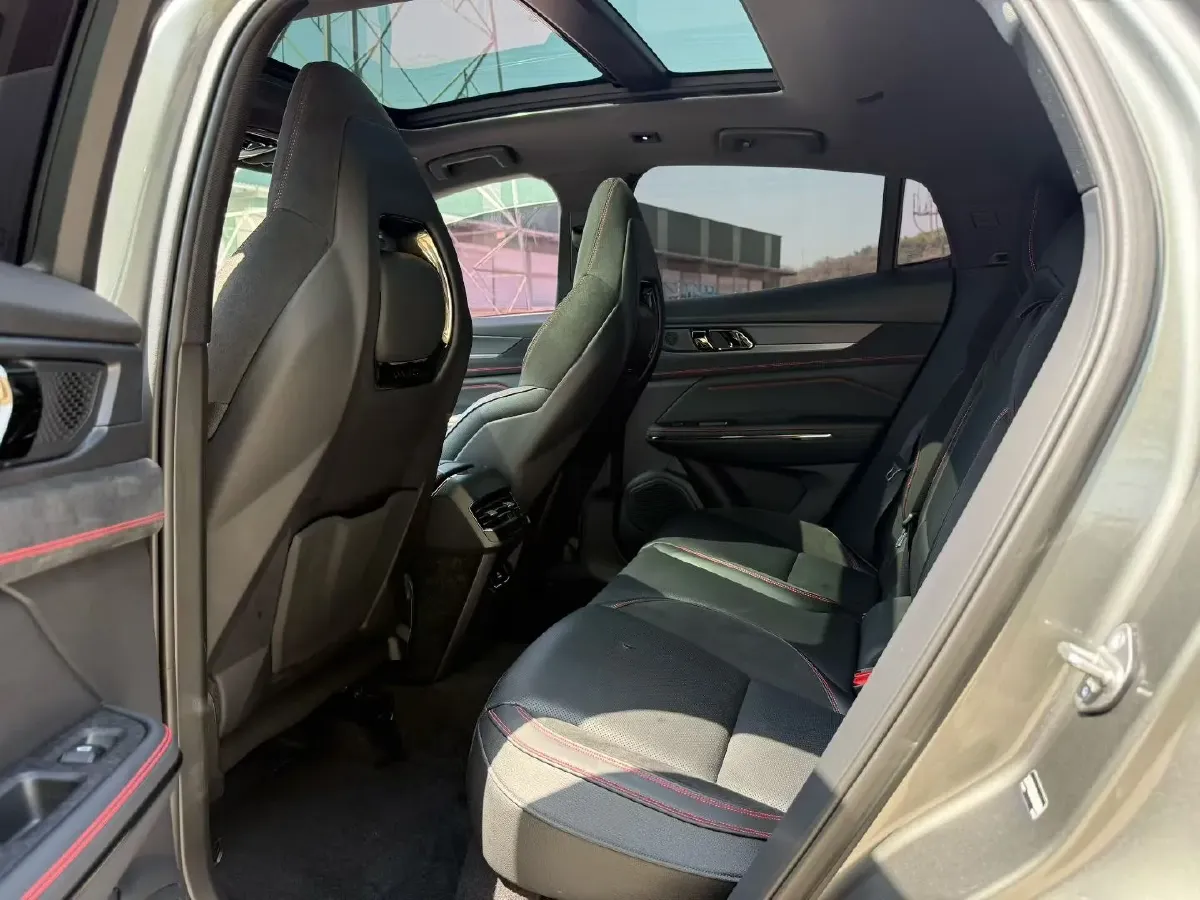 2020 LYNK&CO 05 2.0T 254HP L4 8AT,autocango,china used car exporter,china ev exporter,chinese used car exporter,chinese used ev exporter