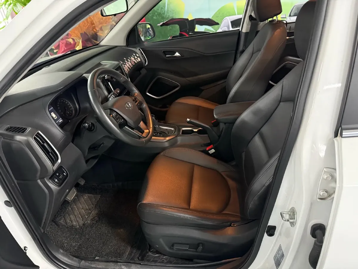 2018 Hyundai ix35 2.0L 160HP L4 6AT,autocango,china used car exporter,china ev exporter,chinese used car exporter,chinese used ev exporter