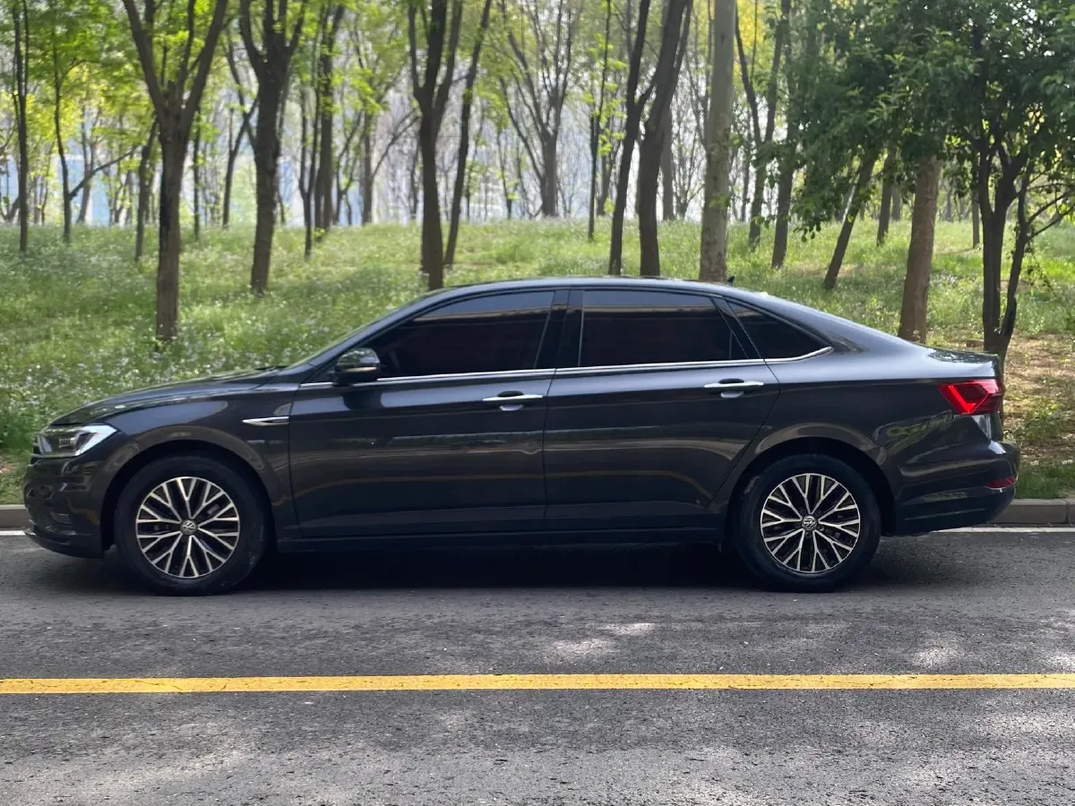 2021 Volkswagen Sagitar 1.4T 150HP L4 7DCT,autocango,china used car exporter,china ev exporter,chinese used car exporter,chinese used ev exporter