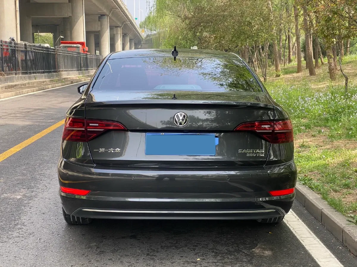 2021 Volkswagen Sagitar 1.4T 150HP L4 7DCT,autocango,china used car exporter,china ev exporter,chinese used car exporter,chinese used ev exporter