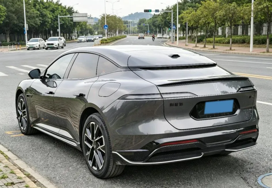 2025 Avatr 06 BEV,autocango,china used car exporter,china ev exporter,chinese used car exporter,chinese used ev exporter