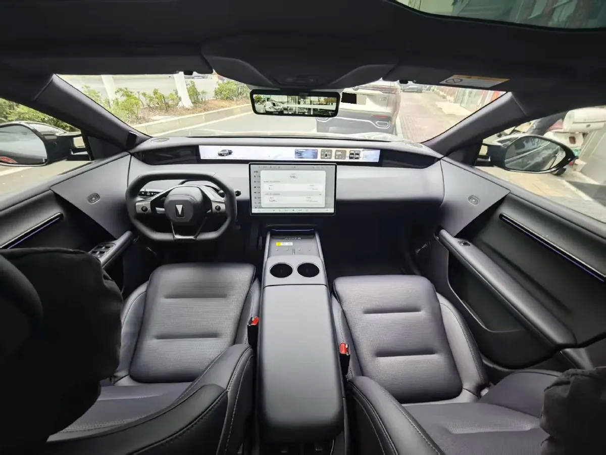 2025 Avatr 06 BEV,autocango,china used car exporter,china ev exporter,chinese used car exporter,chinese used ev exporter