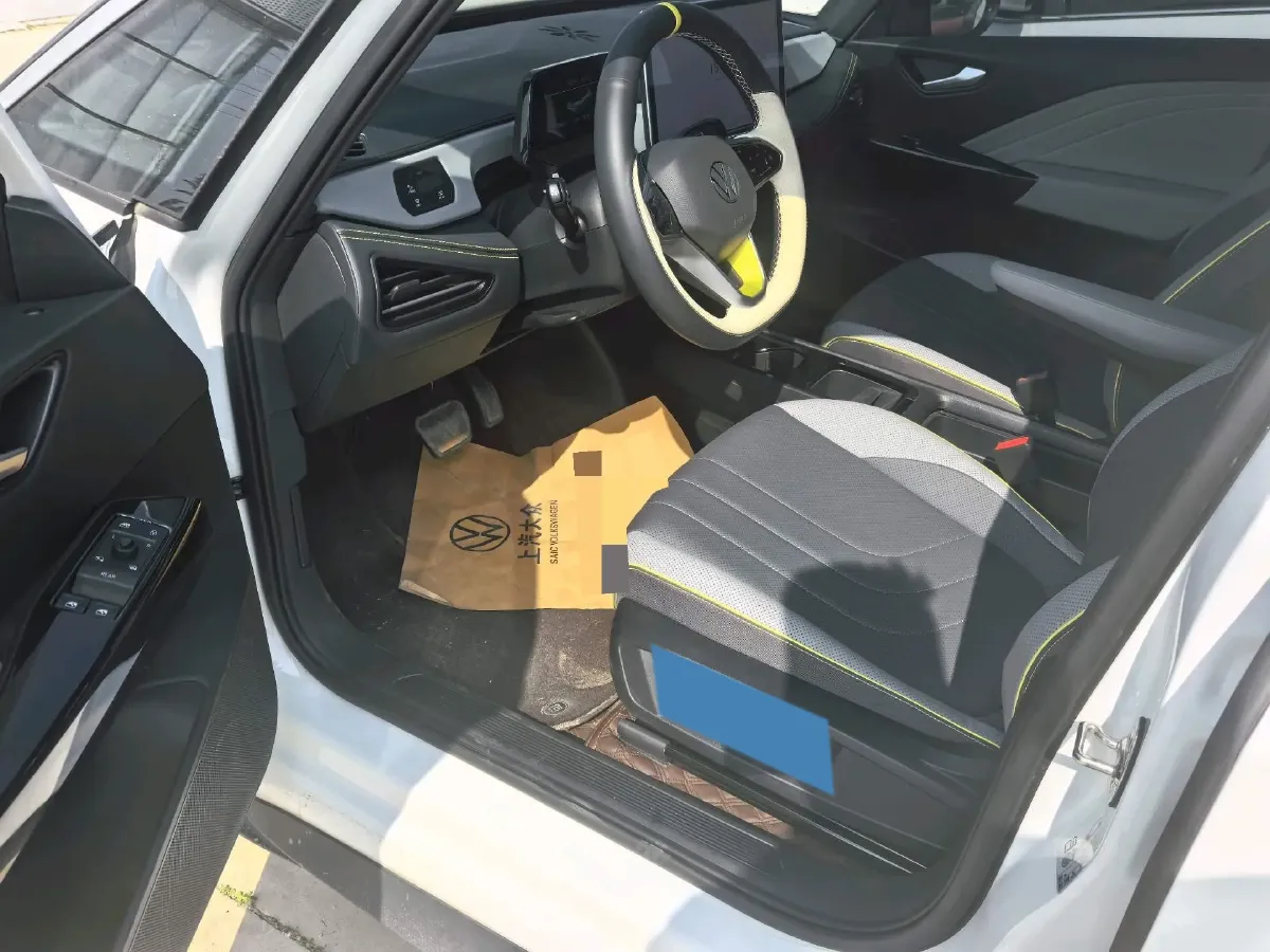 2025 Volkswagen ID.3 BEV 52.8KWH,autocango,china used car exporter,china ev exporter,chinese used car exporter,chinese used ev exporter