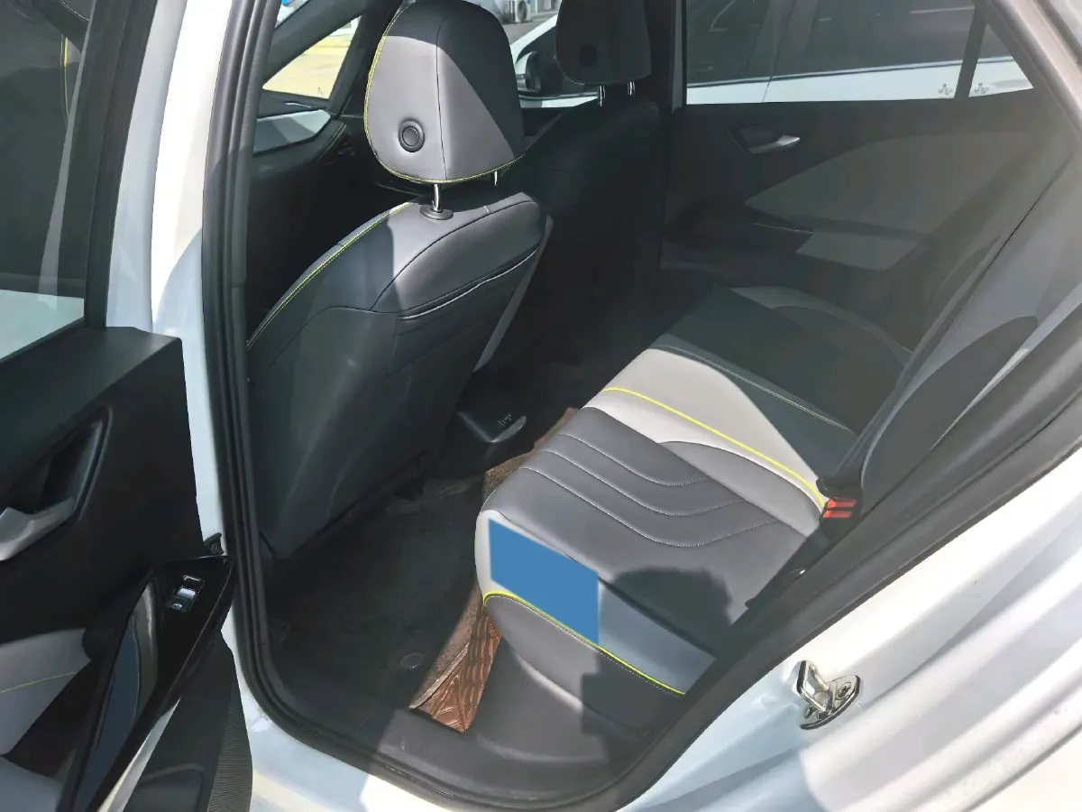 2025 Volkswagen ID.3 BEV 52.8KWH,autocango,china used car exporter,china ev exporter,chinese used car exporter,chinese used ev exporter