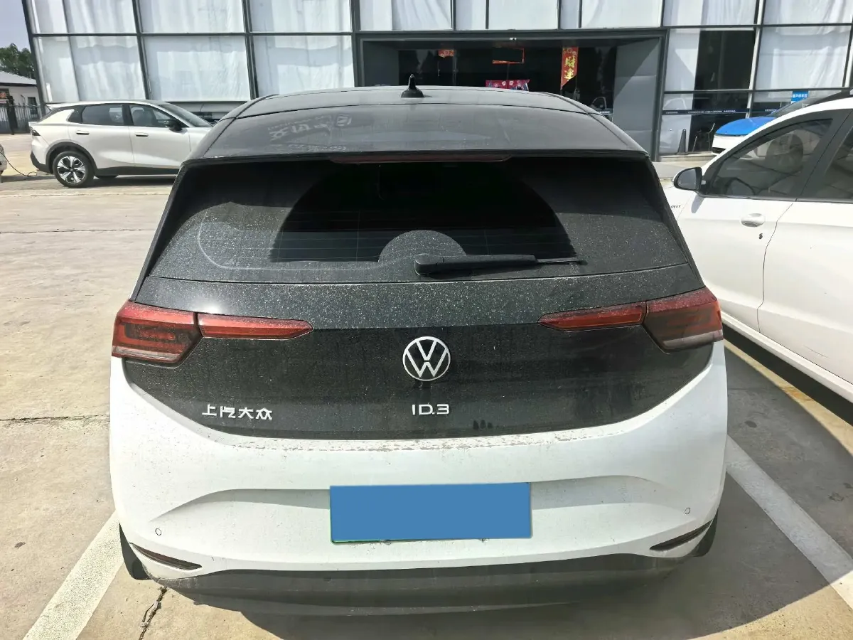2025 Volkswagen ID.3 BEV 52.8KWH,autocango,china used car exporter,china ev exporter,chinese used car exporter,chinese used ev exporter
