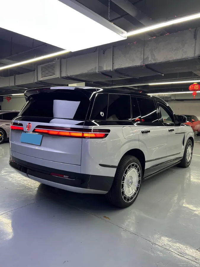 2025 Denza DenzaN9 2.0T 207HP L4 E-CVT PHEV,autocango,china used car exporter,china ev exporter,chinese used car exporter,chinese used ev exporter