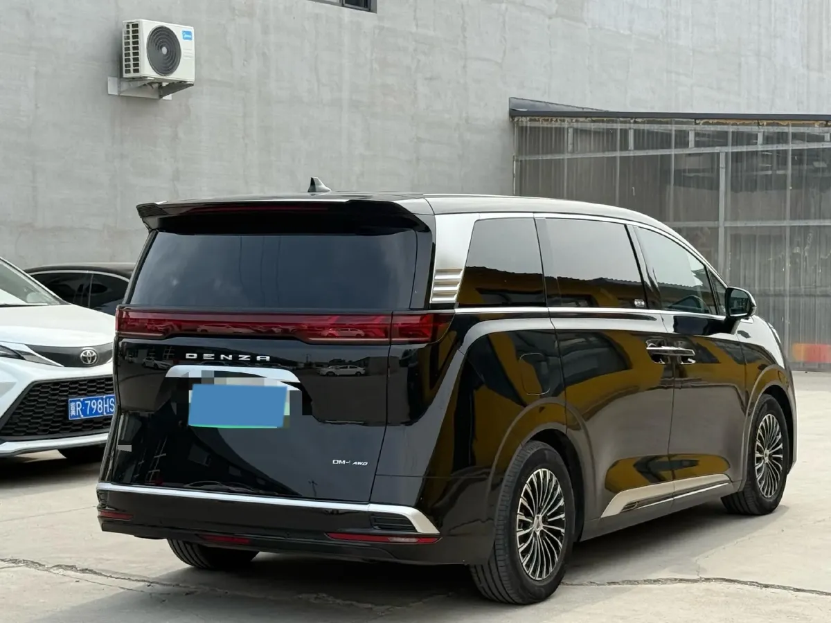 2024 Denza D9 1.5T 139HP L4 E-CVT PHEV 40KWH,autocango,china used car exporter,china ev exporter,chinese used car exporter,chinese used ev exporter