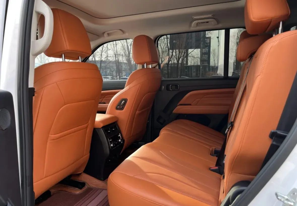 2024 Haval H9 2.0T 224HP L4 8AT,autocango,china used car exporter,china ev exporter,chinese used car exporter,chinese used ev exporter