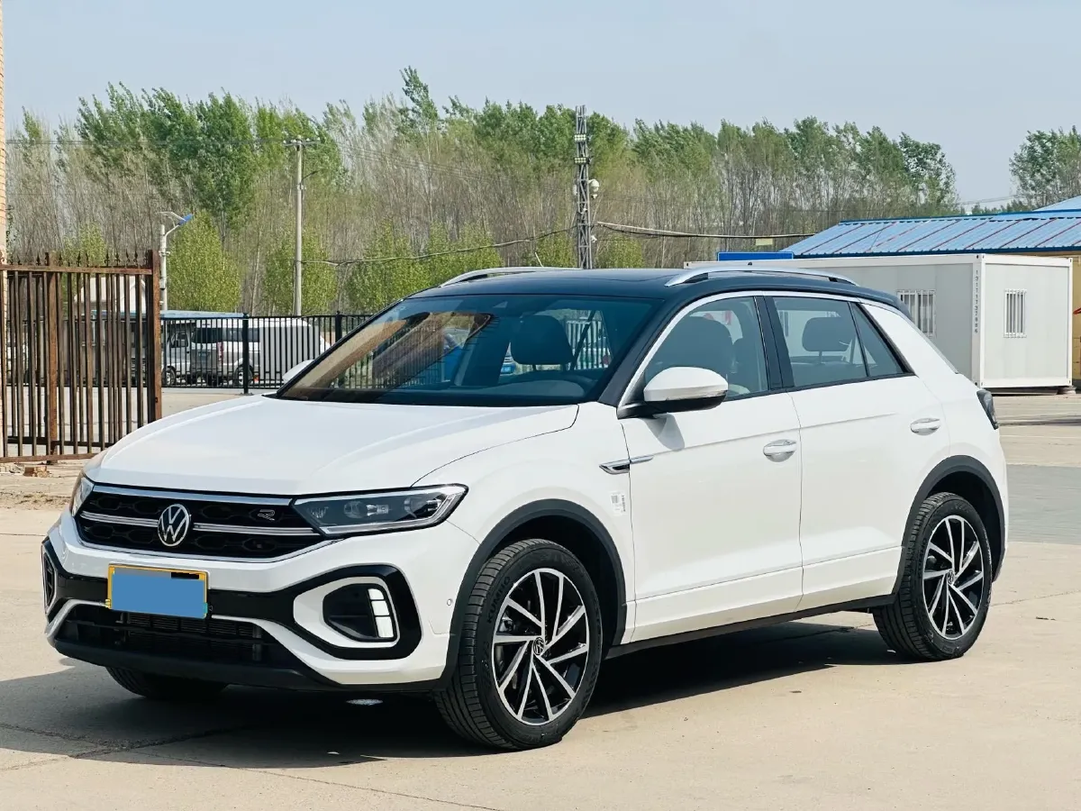 2025 Volkswagen T-Roc 1.5T 160HP L4 7DCT,autocango,china used car exporter,china ev exporter,chinese used car exporter,chinese used ev exporter