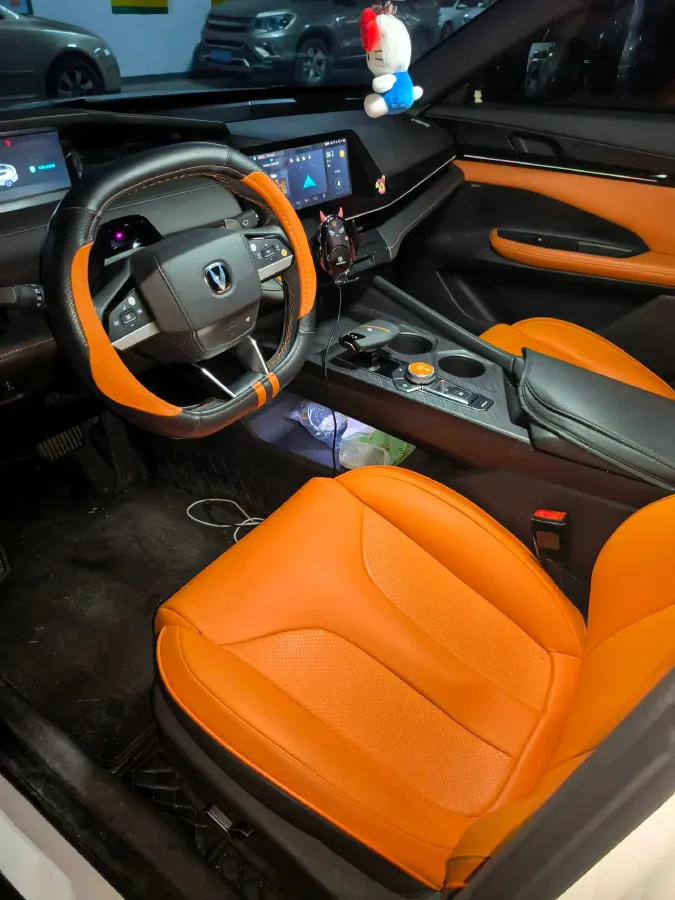 2023 ChangAn UNI-V 1.5T 188HP L4 7DCT,autocango,china used car exporter,china ev exporter,chinese used car exporter,chinese used ev exporter