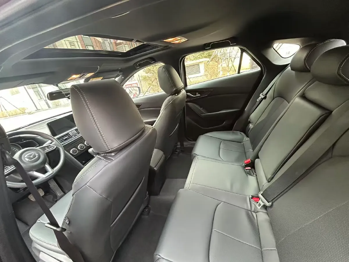 2021 Mazda CX-4 2.0L 158HP L4 6AT,autocango,china used car exporter,china ev exporter,chinese used car exporter,chinese used ev exporter