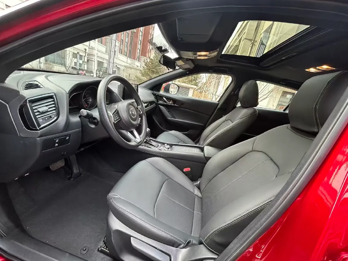 2021 Mazda CX-4 2.0L 158HP L4 6AT,autocango,china used car exporter,china ev exporter,chinese used car exporter,chinese used ev exporter