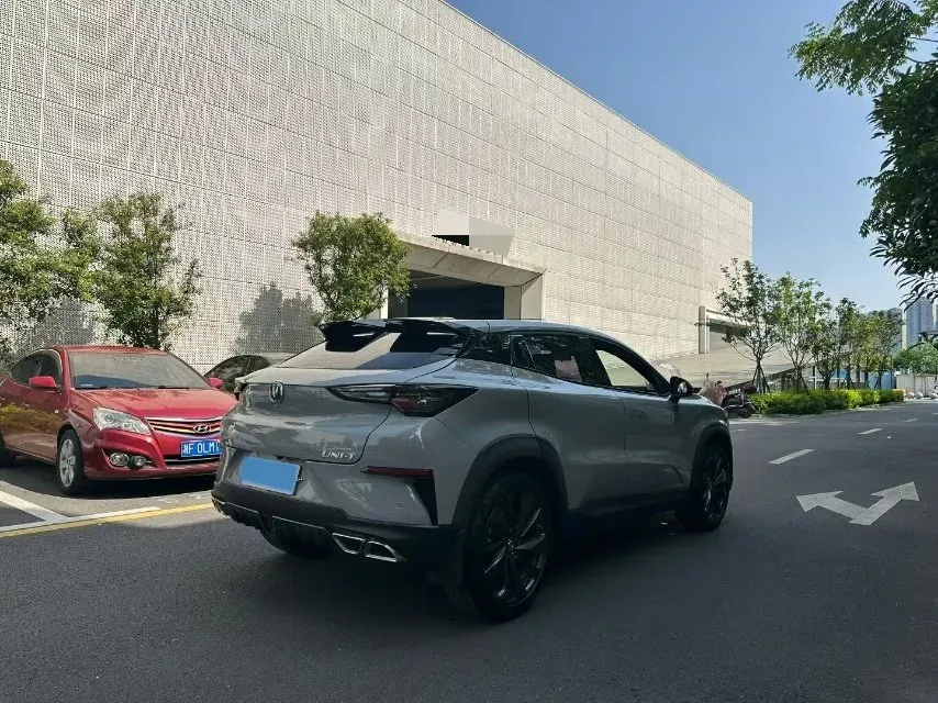 2020 ChangAn UNI-T 1.5T 180HP L4 7DCT,autocango,china used car exporter,china ev exporter,chinese used car exporter,chinese used ev exporter