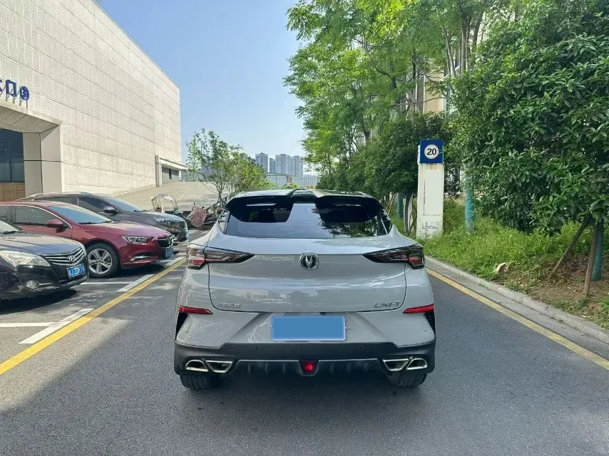 2020 ChangAn UNI-T 1.5T 180HP L4 7DCT,autocango,china used car exporter,china ev exporter,chinese used car exporter,chinese used ev exporter