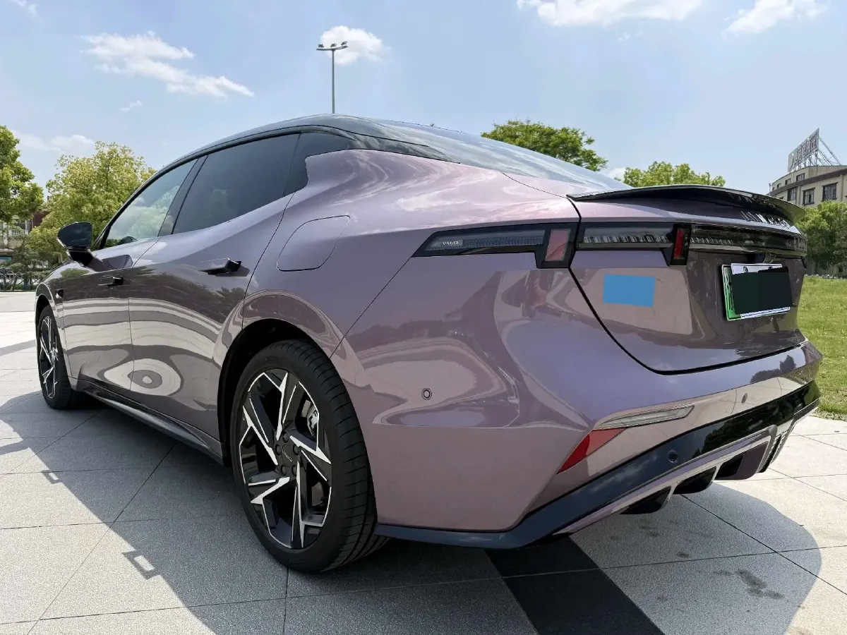 2026 LYNK&CO 07 EM-P 1.5T 163HP L4 3DHT PHEV,autocango,china used car exporter,china ev exporter,chinese used car exporter,chinese used ev exporter