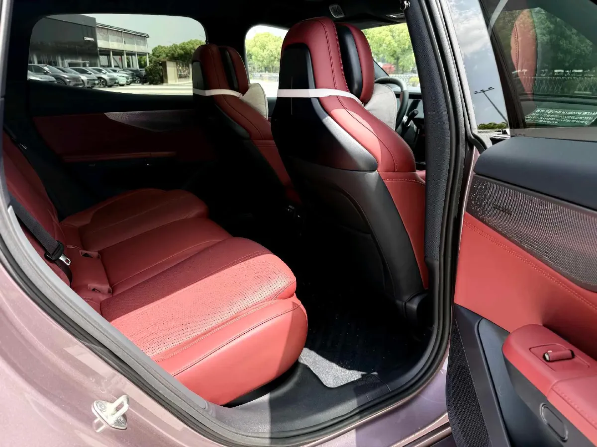 2026 LYNK&CO 07 EM-P 1.5T 163HP L4 3DHT PHEV,autocango,china used car exporter,china ev exporter,chinese used car exporter,chinese used ev exporter