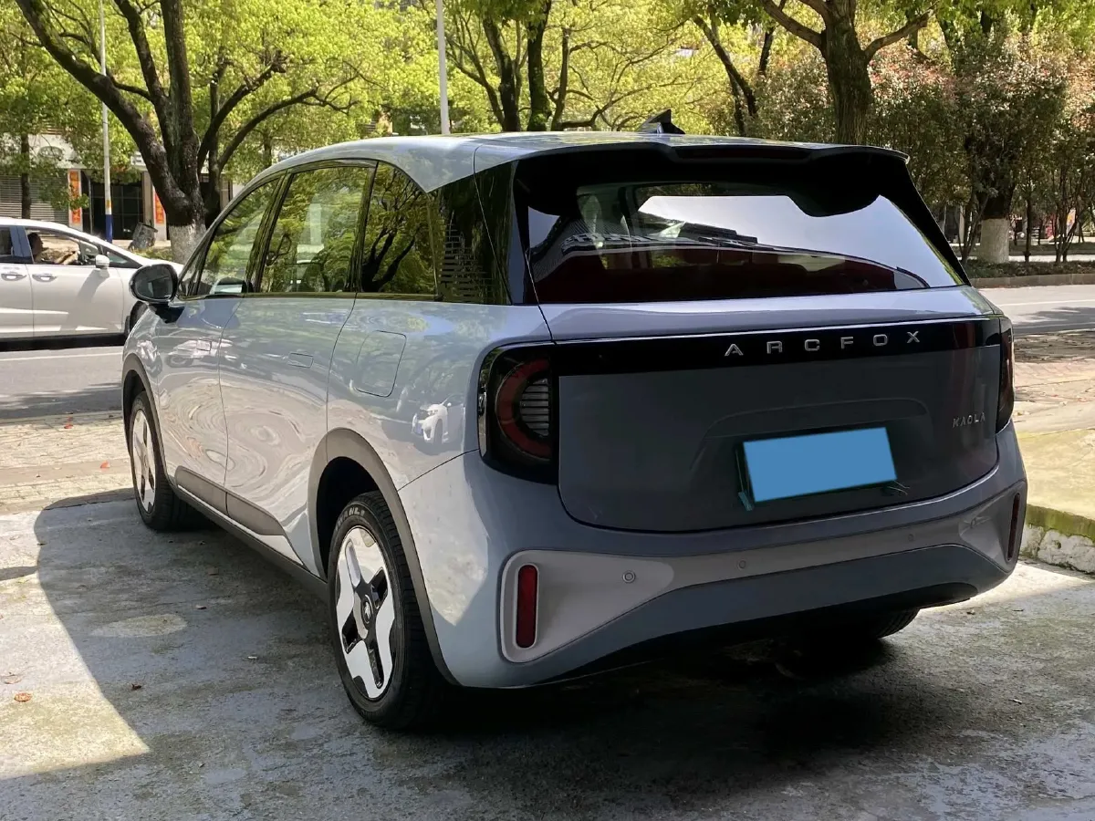 2024 ARCFOX KAOLA S BEV 58.8KWH,autocango,china used car exporter,china ev exporter,chinese used car exporter,chinese used ev exporter