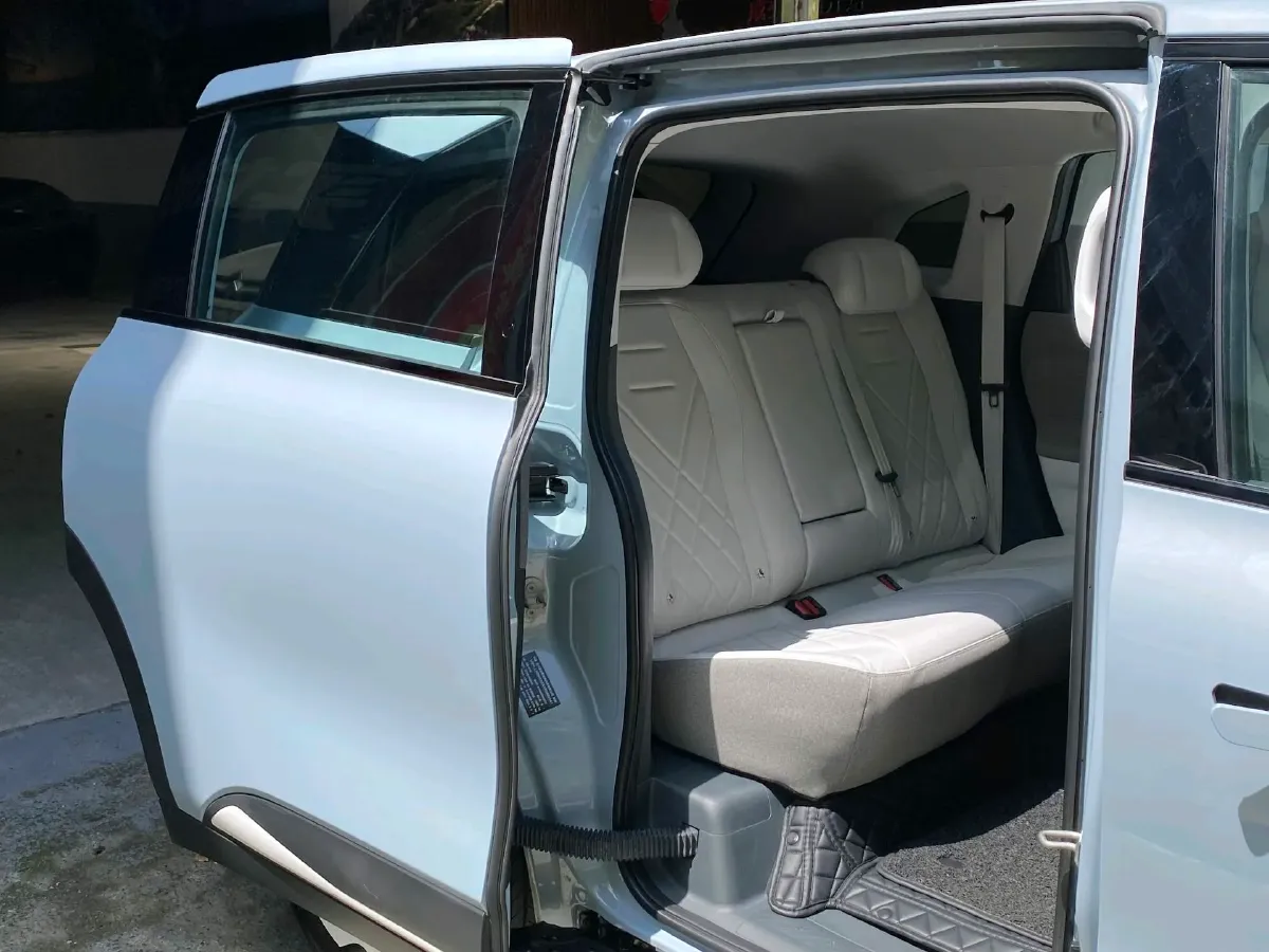 2024 ARCFOX KAOLA S BEV 58.8KWH,autocango,china used car exporter,china ev exporter,chinese used car exporter,chinese used ev exporter